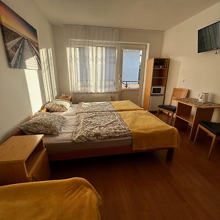 Pokoje Goscinne Zuza Władysławowo Exterior foto